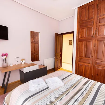 Maxima - Palazzo Di Meteora *