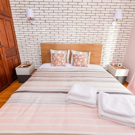 Maxima - Palazzo Di Meteora קאלאבאקה