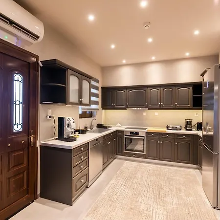 Maxima - Palazzo Di Meteora קאלאבאקה